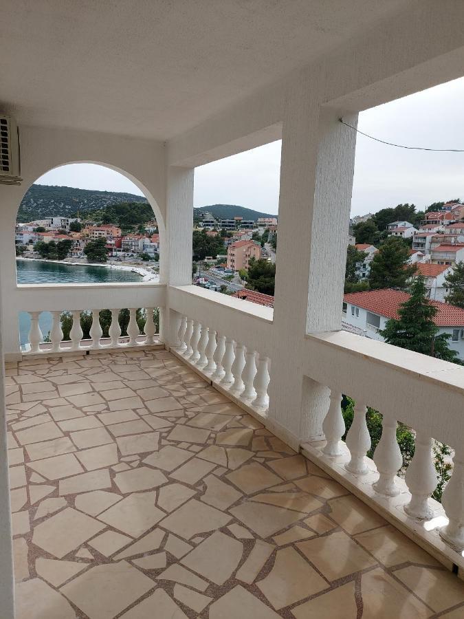 Apartments By The Sea Marina, Trogir - 9037 外观 照片