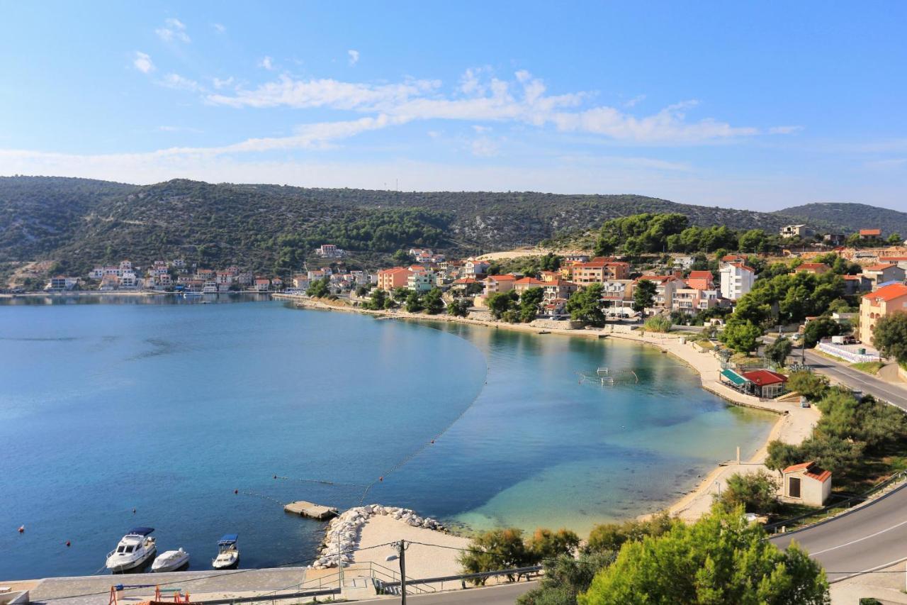 Apartments By The Sea Marina, Trogir - 9037 外观 照片